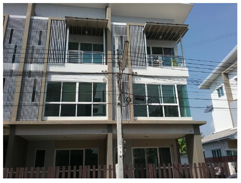 55/8-55/9(2 คูหา)หมู่บ้าน เดอะเพลส พุทธบูชา 32  บางมด ทุ่งครุ กรุงเทพมหานคร