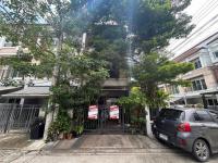 https://bangkok.ohoproperty.com/218044/ธนาคารกสิกรไทย/ขายทาวน์เฮ้าส์/จรเข้บัว/เขตลาดพร้าว/กรุงเทพมหานคร/