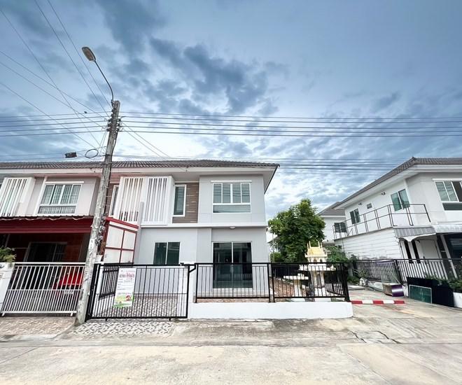 ทรายกองดิน เขตคลองสามวา กรุงเทพมหานคร