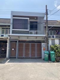 https://bangkok.ohoproperty.com/219255/ธนาคารกสิกรไทย/ขายทาวน์เฮ้าส์/บางนา/เขตพระโขนง/กรุงเทพมหานคร/
