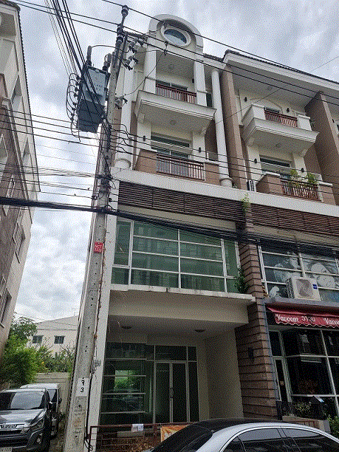 อาคารพาณิชย์หลุดจำนอง ธ.ธนาคารกรุงเทพ คลองกุ่ม บึงกุ่ม กรุงเทพมหานคร