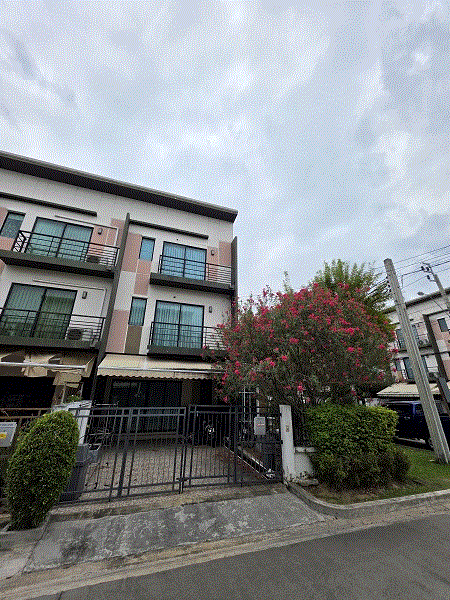 ทาวน์เฮ้าส์หลุดจำนอง ธ.ธนาคารกรุงเทพ คลองกุ่ม บึงกุ่ม กรุงเทพมหานคร